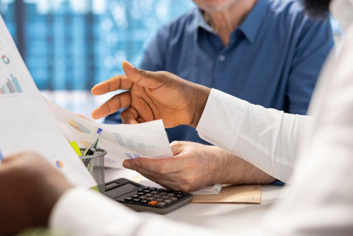 Consultoria contábil empresarial: o que é, como funciona e quando contratar